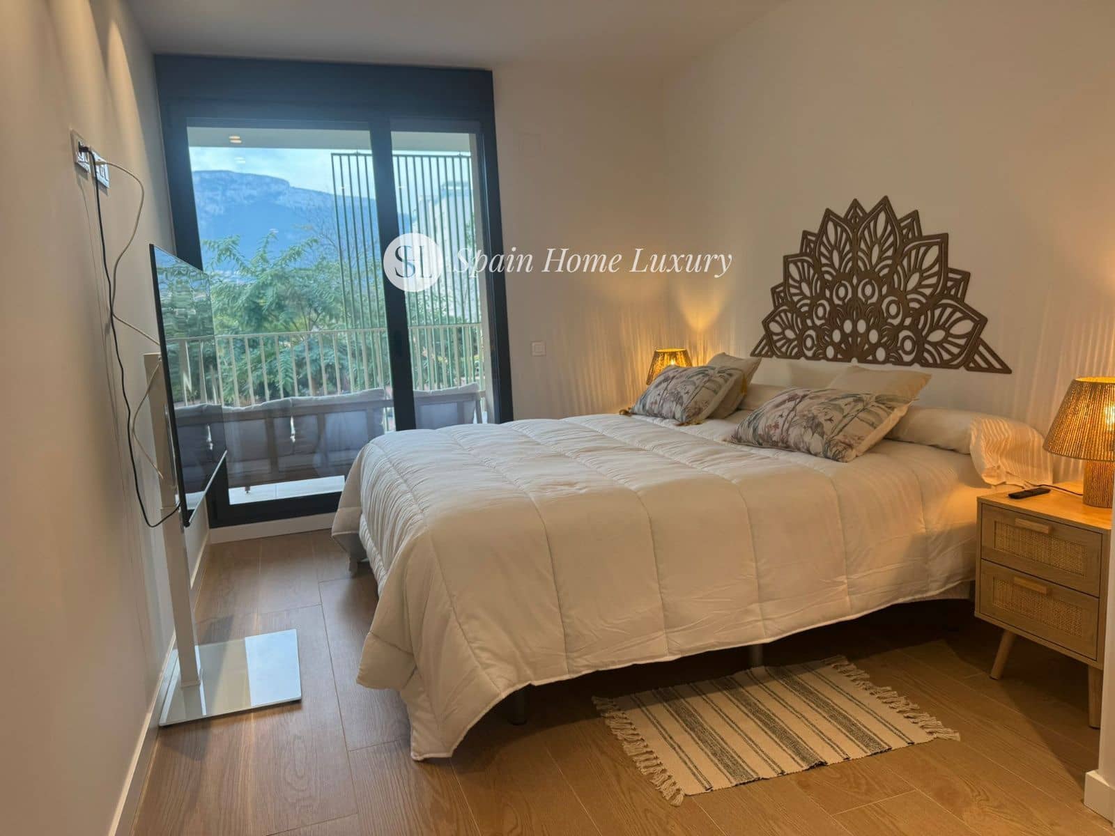 2 slaapkamer Flat te koop in Denia met zwembad garage - € 498.000 (Ref: 9480735)