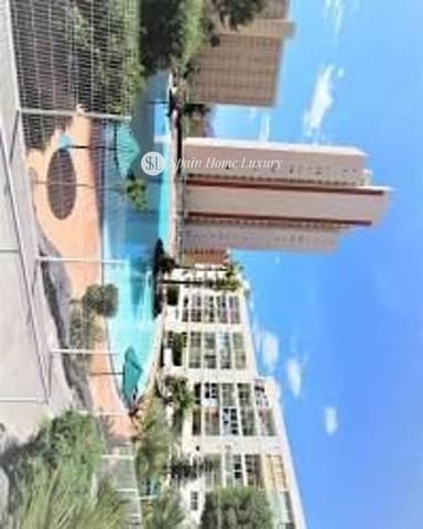 2 bedroom Flat for sale in Benidorm with pool garage - € 250,000 (Ref: 9481358)