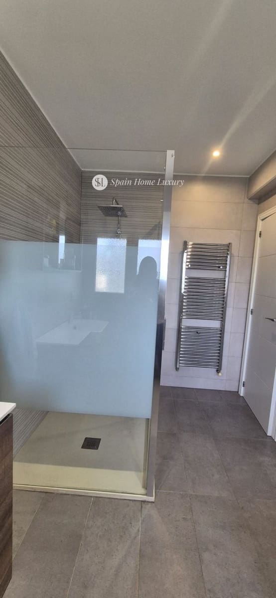 7 bedroom Villa for sale in San Antonio de Benageber with pool garage - € 750,000 (Ref: 9482399)