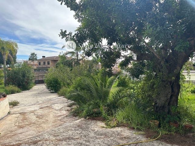 7 bedroom Villa for sale in San Antonio de Benagéber with pool garage - € 750,000 (Ref: 9482399)