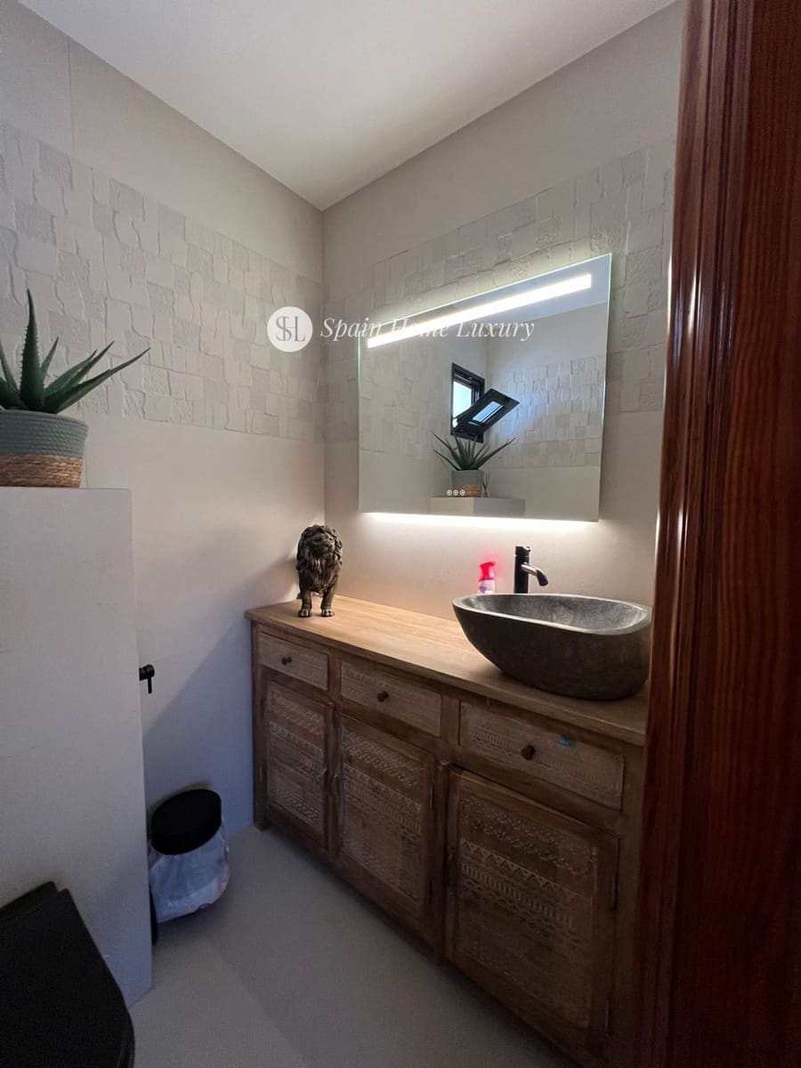 8 soveværelse Villa til salg i Callosa d'En Sarria med swimmingpool - € 1.495.000 (Ref: 9488582)