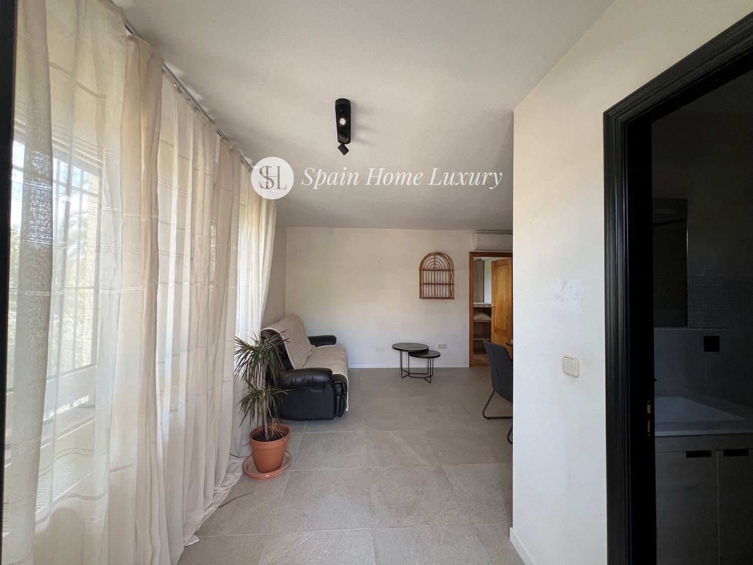 8 soveværelse Villa til salg i Callosa d'En Sarria med swimmingpool - € 1.495.000 (Ref: 9488582)