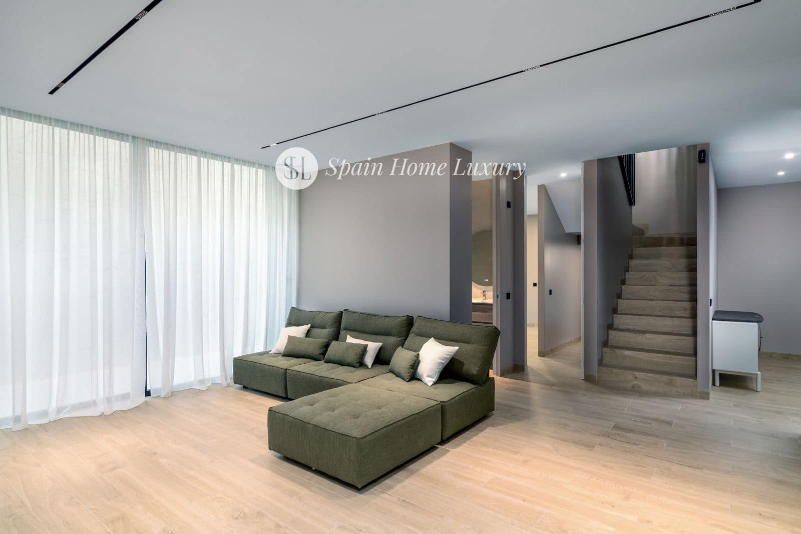 5 sypialnia Willa na sprzedaż w Alfaz del Pi / L'Alfas del Pi z basenem garażem - 2 250 000 € (Ref: 9593220)