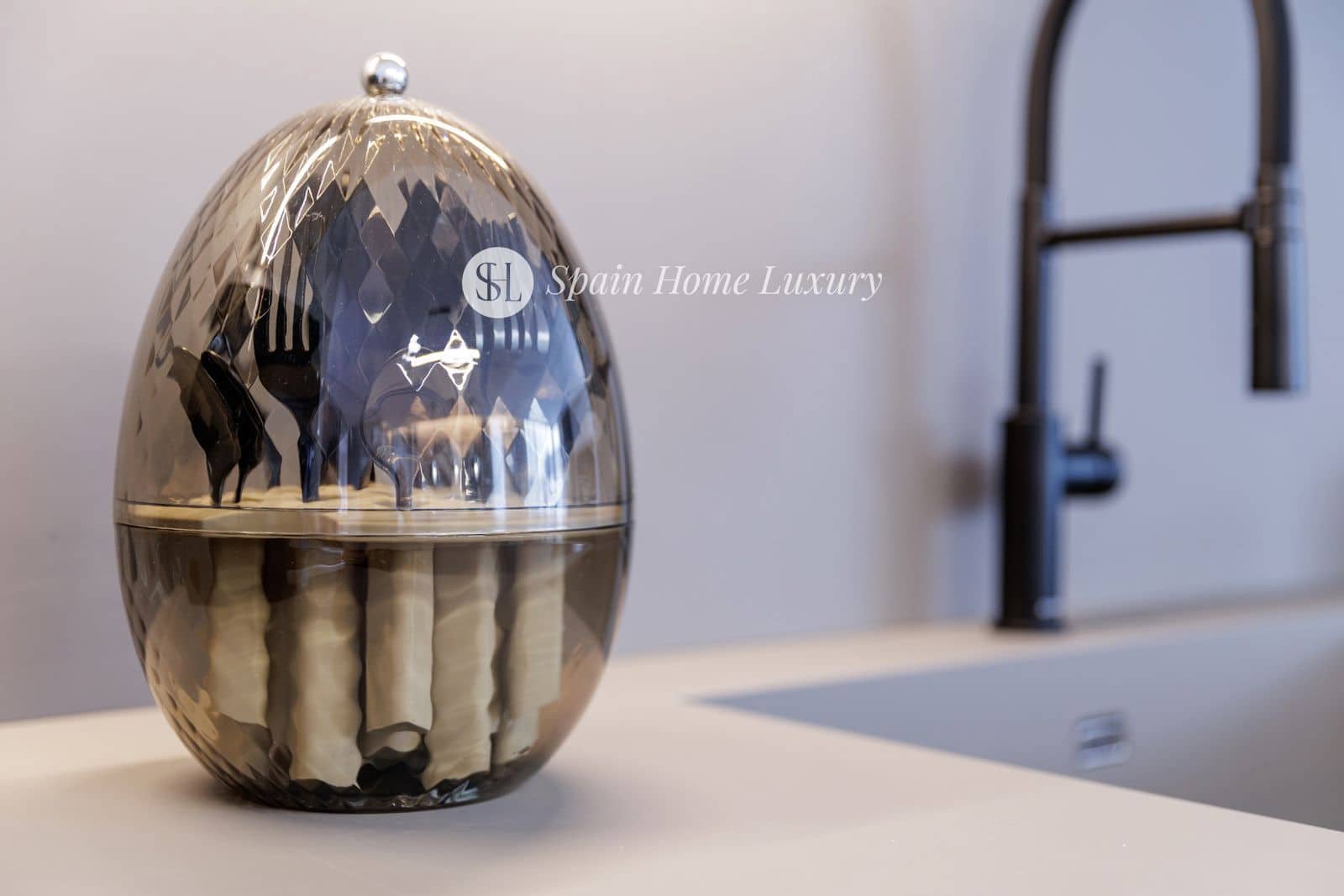 5 sypialnia Willa na sprzedaż w Alfaz del Pi / L'Alfas del Pi z basenem garażem - 2 250 000 € (Ref: 9593220)