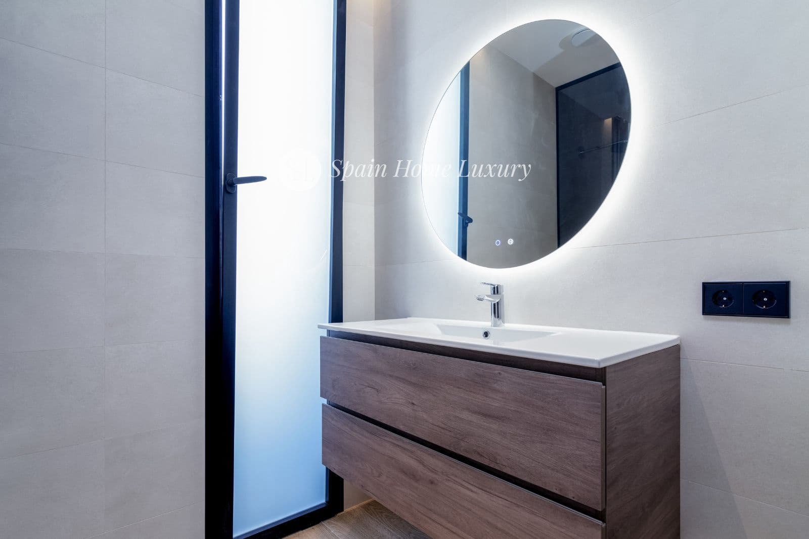 5 sypialnia Willa na sprzedaż w Alfaz del Pi / L'Alfas del Pi z basenem garażem - 2 250 000 € (Ref: 9593220)