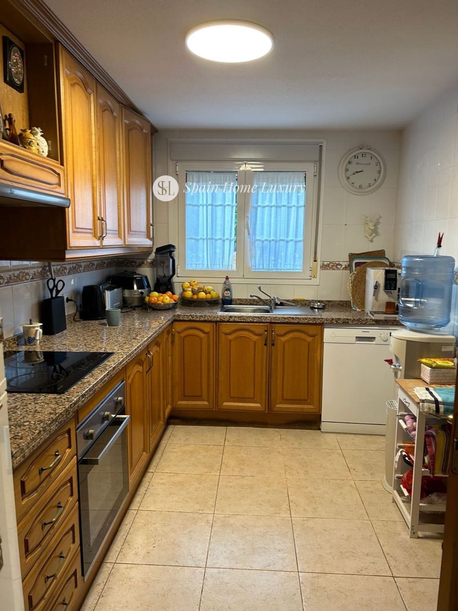 5 soverom Hus til salgs i Alfaz del Pi / L'Alfas del Pi med svømmebasseng garasje - € 450 000 (Ref: 9623227)