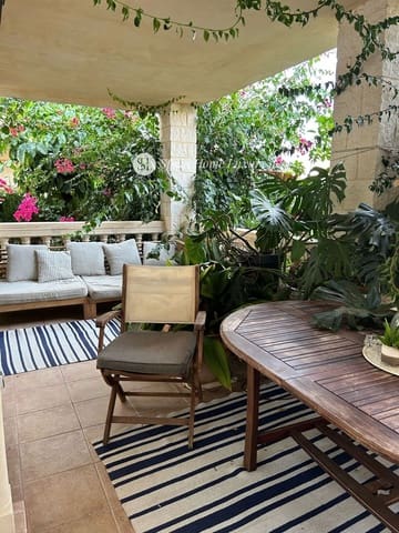 5 soverom Hus til salgs i Alfaz del Pi / L'Alfàs del Pi med svømmebasseng garasje - € 450 000 (Ref: 9623227)