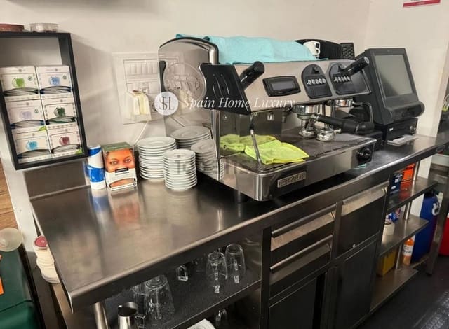 Kommersiell til leie i Alfaz del Pi / L'Alfàs del Pi - € 1 200 (Ref: 9626087)