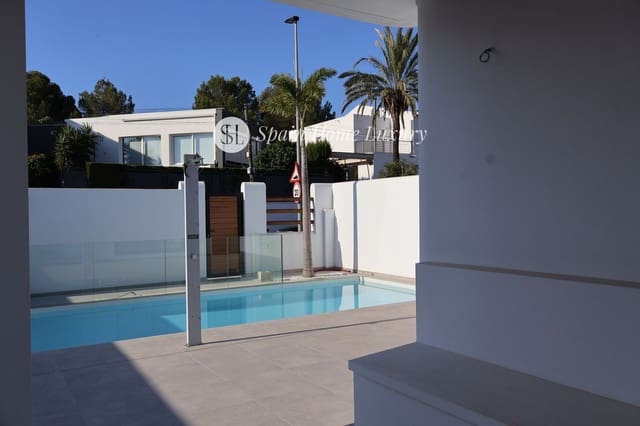 4 slaapkamer Villa te koop in Alfaz del Pi / L'Alfàs del Pi met zwembad - € 895.000 (Ref: 9631446)
