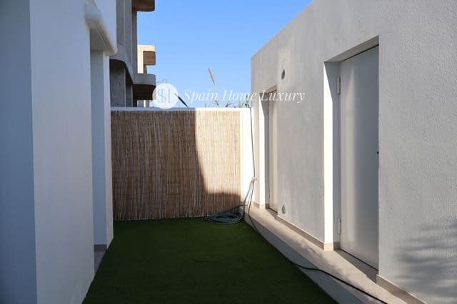 4 slaapkamer Villa te koop in Alfaz del Pi / L'Alfàs del Pi met zwembad - € 895.000 (Ref: 9631446)