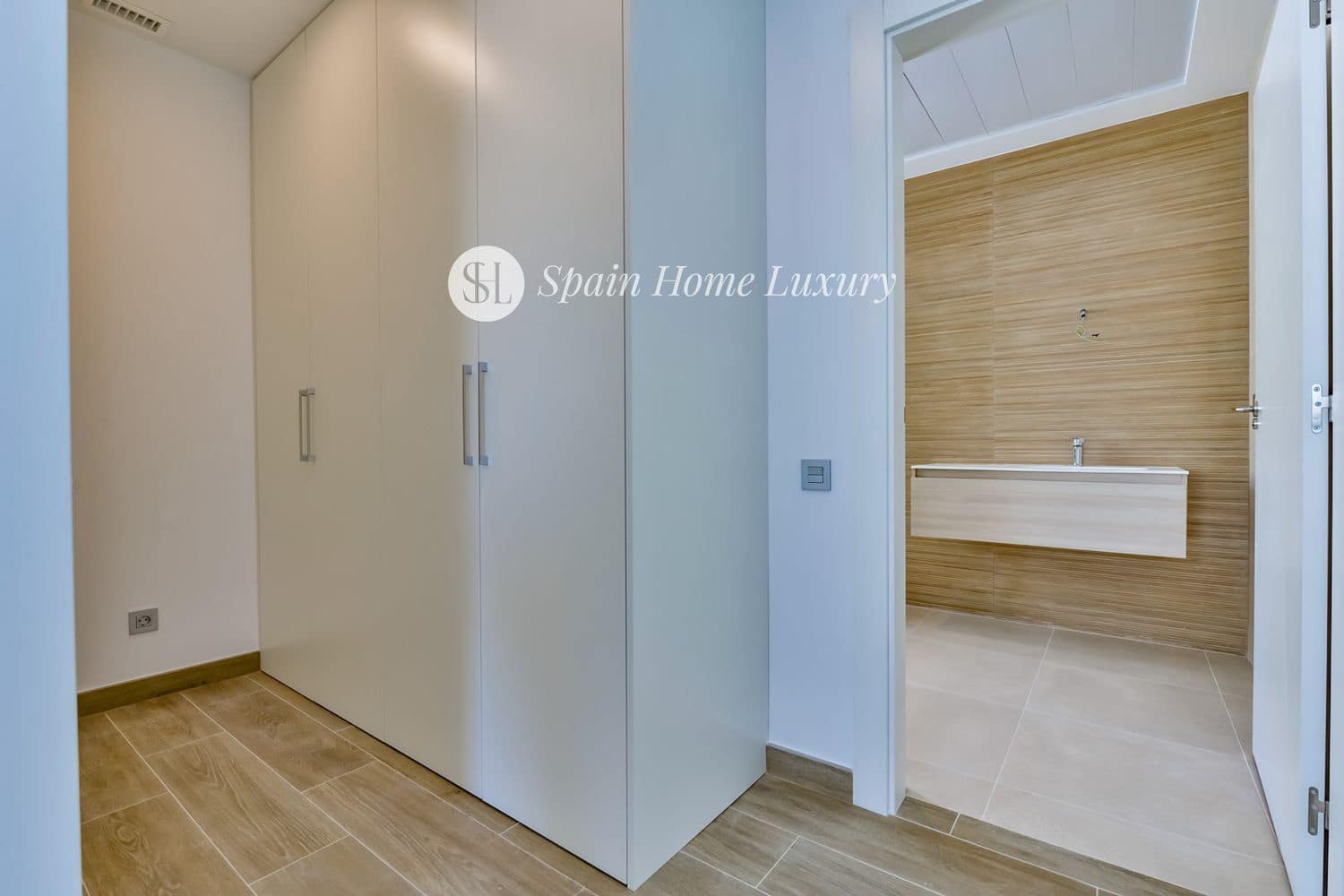 Chalet de 7 habitaciones en Finestrat en venta con piscina garaje - 1.900.000 € (Ref: 9631448)