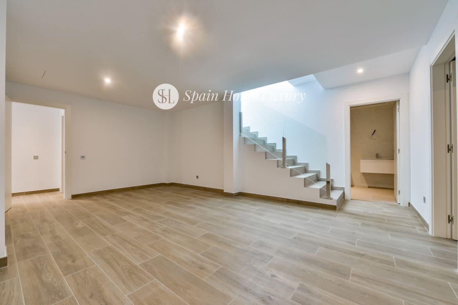 Chalet de 7 habitaciones en Finestrat en venta con piscina garaje - 1.900.000 € (Ref: 9631448)