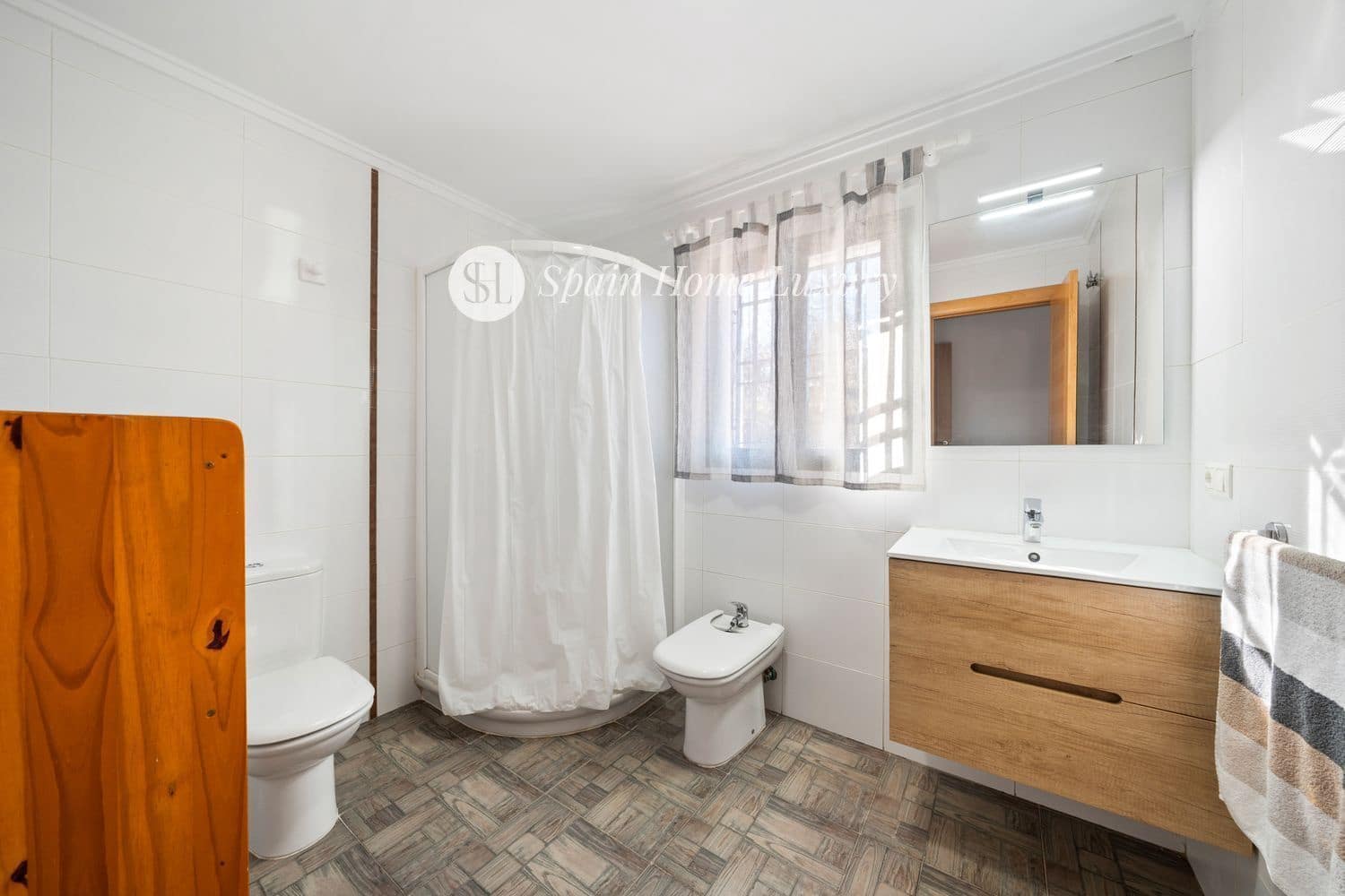 5 sypialnia Willa na sprzedaż w Torrent z garażem - 800 000 € (Ref: 9665173)