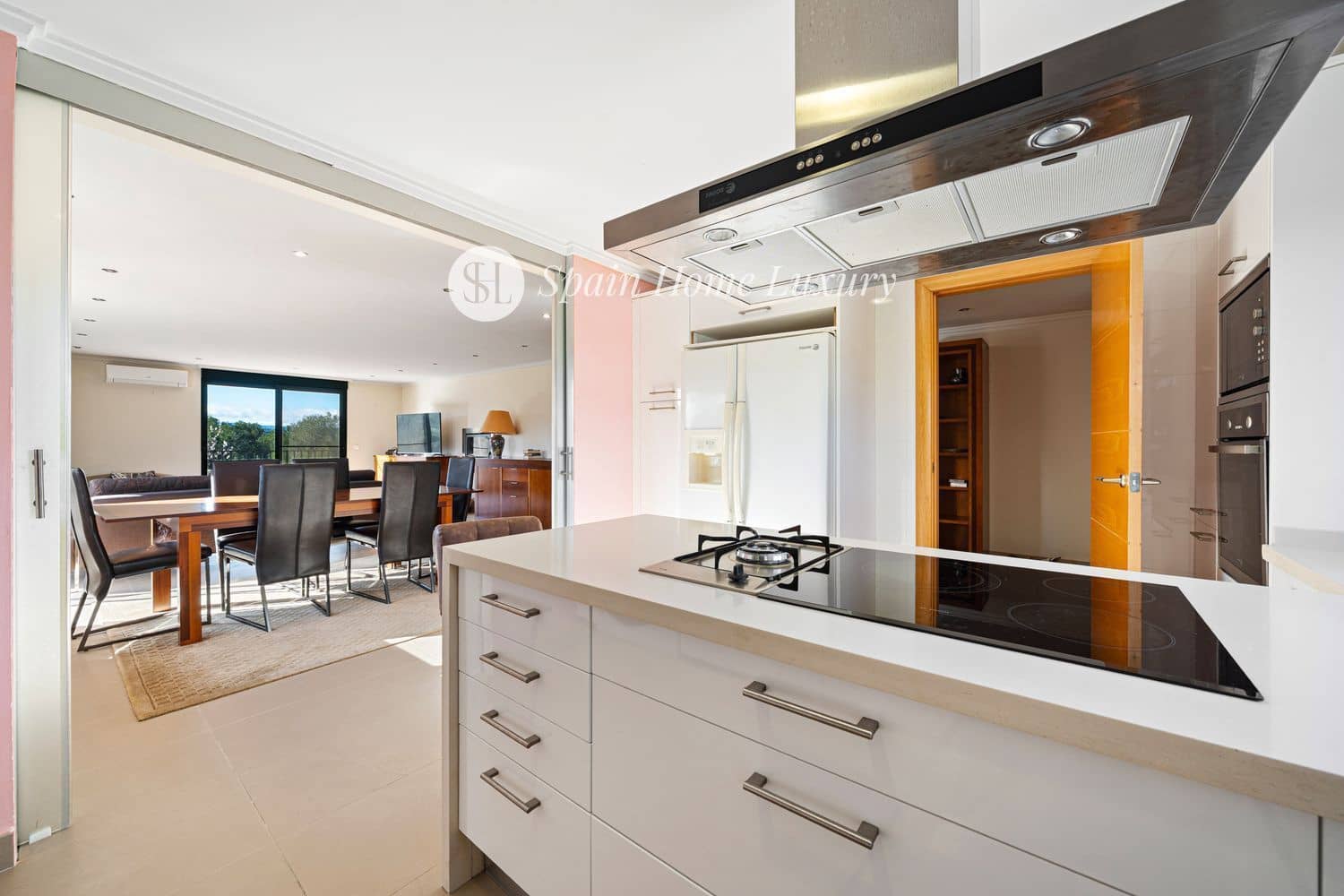 5 sypialnia Willa na sprzedaż w Torrent z garażem - 800 000 € (Ref: 9665173)