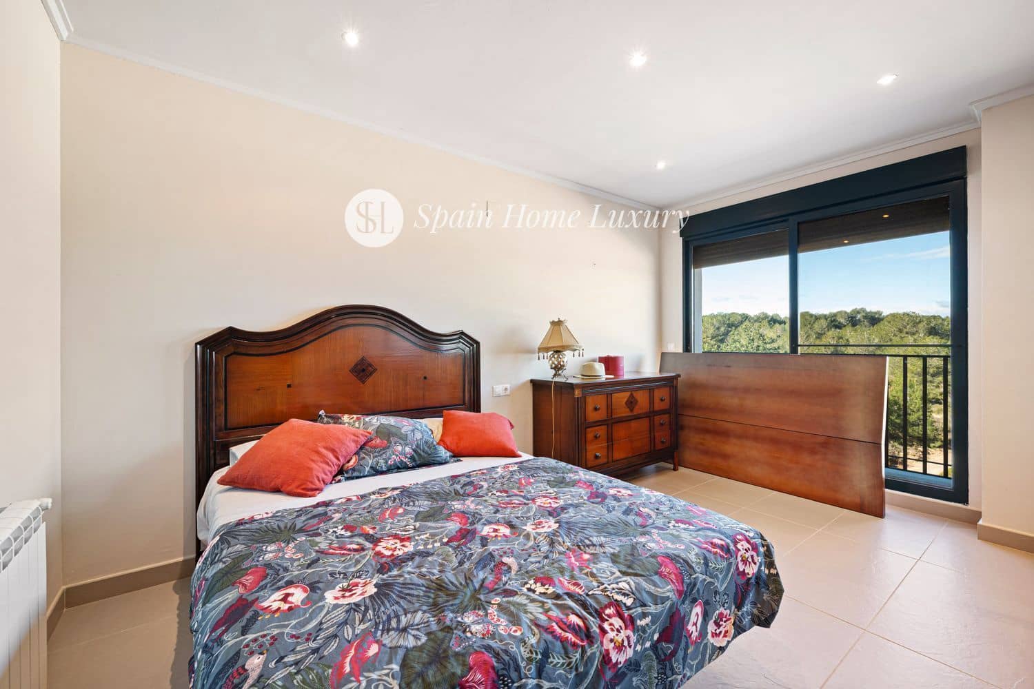 5 sypialnia Willa na sprzedaż w Torrent z garażem - 800 000 € (Ref: 9665173)