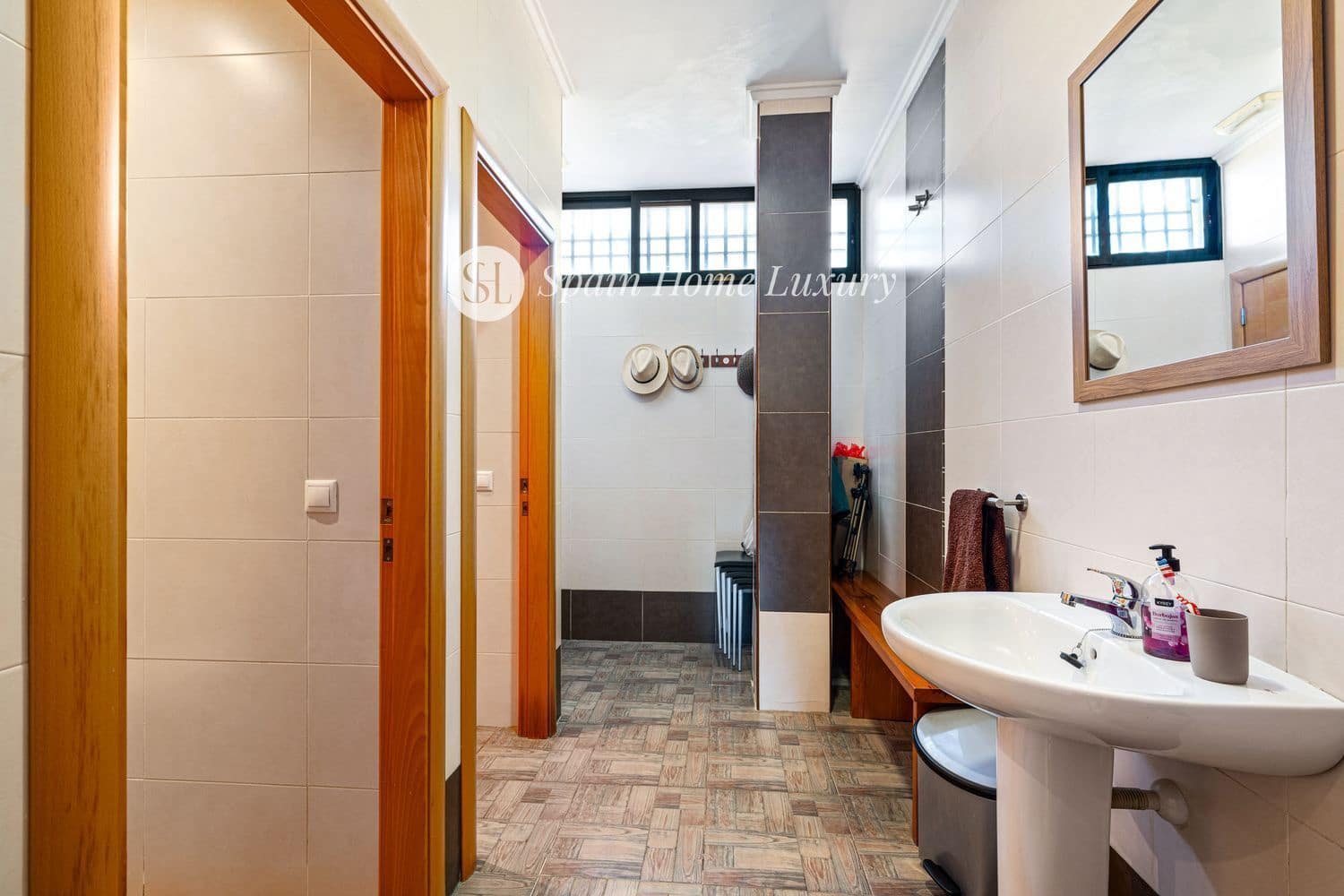 5 sypialnia Willa na sprzedaż w Torrent z garażem - 800 000 € (Ref: 9665173)