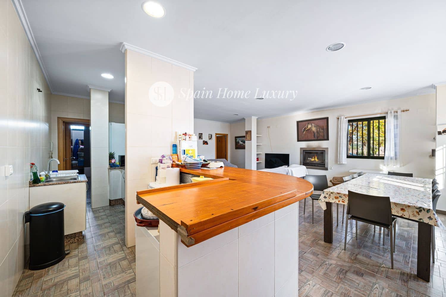 5 sypialnia Willa na sprzedaż w Torrent z garażem - 800 000 € (Ref: 9665173)