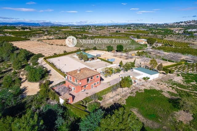 Chalet de 5 habitaciones en Torrent en venta con garaje - 800.000 € (Ref: 9665173)