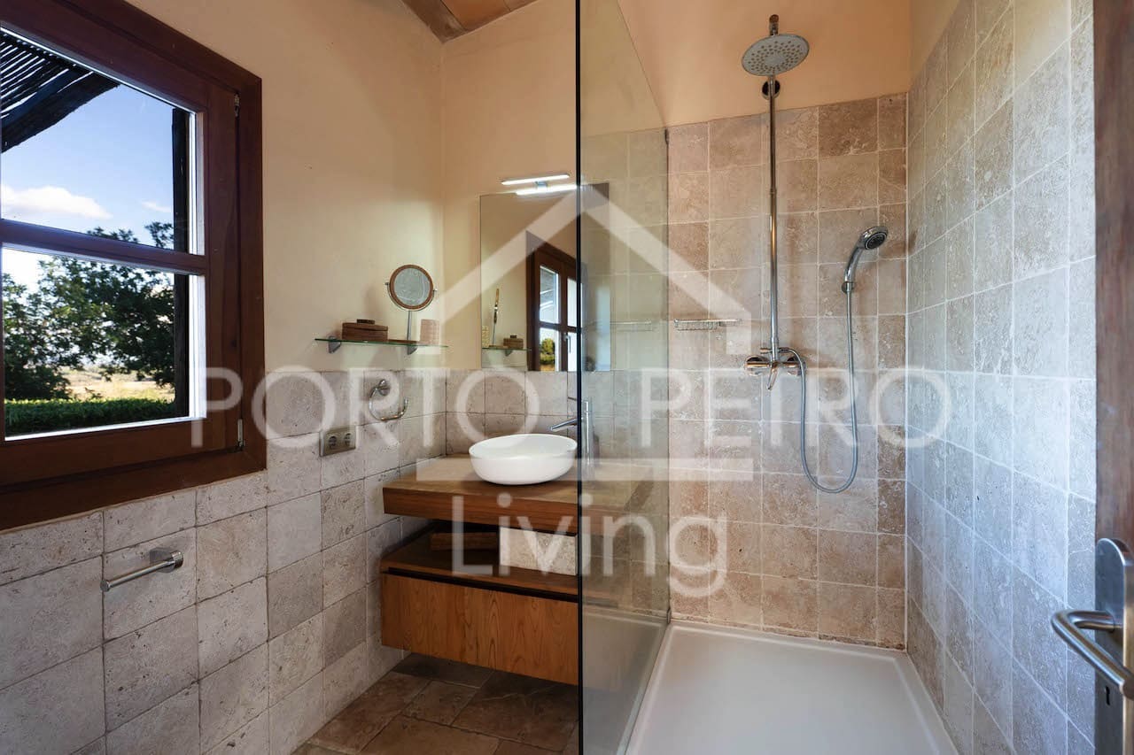 4 soveværelse Finca/Landehus til salg i Petra med swimmingpool - € 2.480.000 (Ref: 8958231)