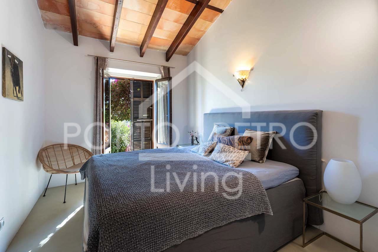 4 soveværelse Finca/Landehus til salg i Petra med swimmingpool - € 2.480.000 (Ref: 8958231)