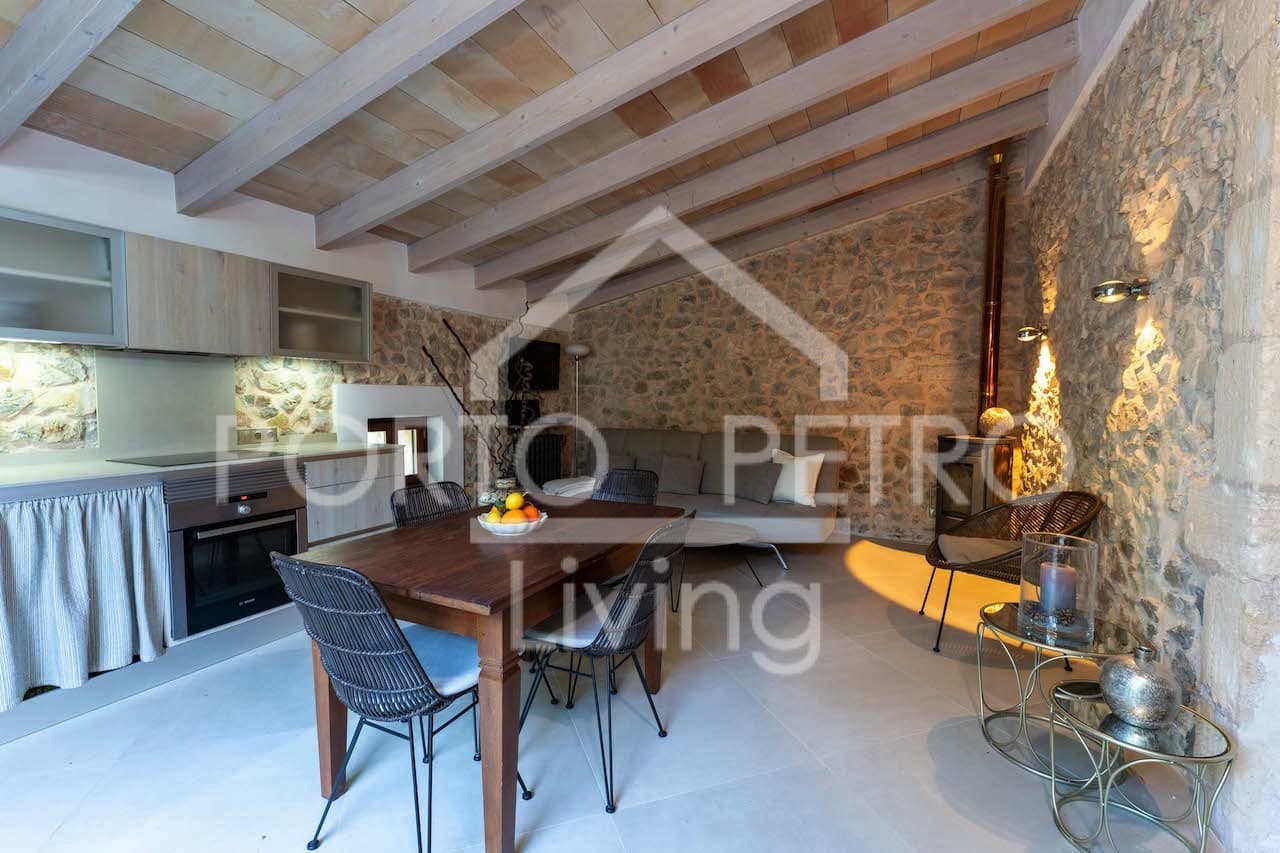 4 soveværelse Finca/Landehus til salg i Petra med swimmingpool - € 2.480.000 (Ref: 8958231)