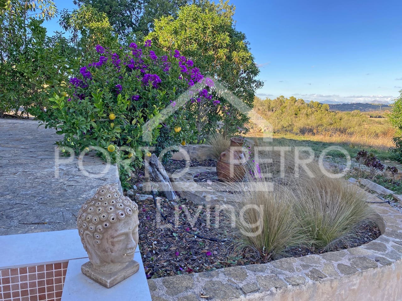 4 soveværelse Finca/Landehus til salg i Petra med swimmingpool - € 2.480.000 (Ref: 8958231)