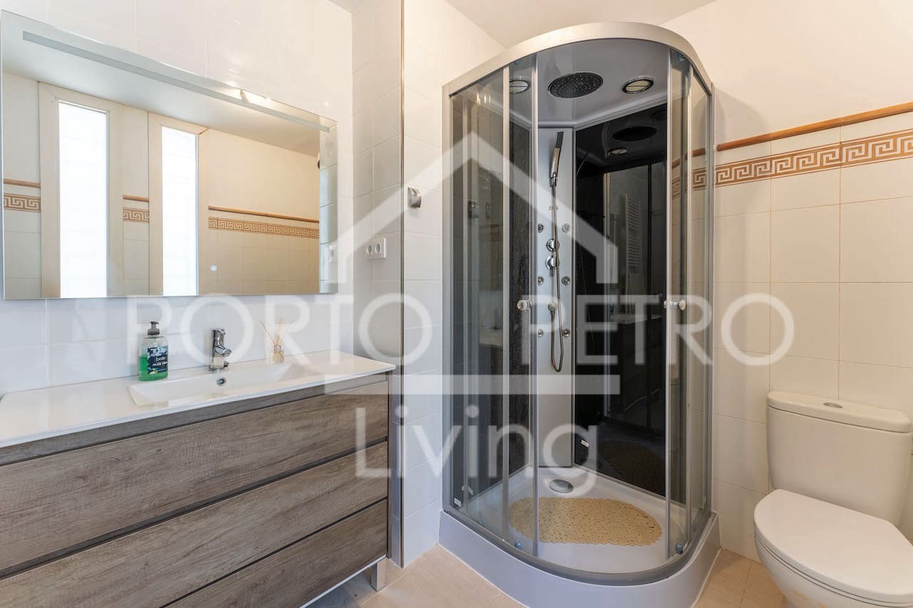 6 soverom Villa til salgs i Porto Petro med svømmebasseng garasje - € 2 300 000 (Ref: 9347906)