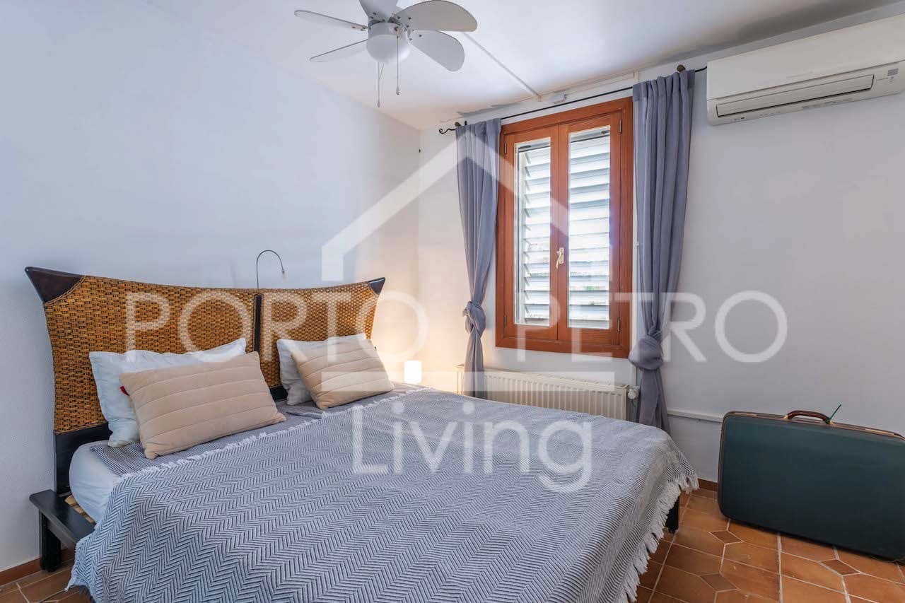 6 soverom Villa til salgs i Porto Petro med svømmebasseng garasje - € 2 300 000 (Ref: 9347906)