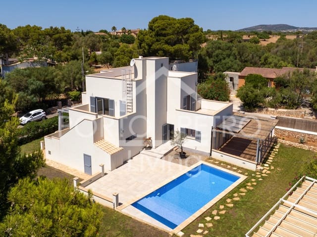 4 soveværelse Villa til salg i Porto Petro, Santanyí med swimmingpool - € 1.450.000 (Ref: 9347937)