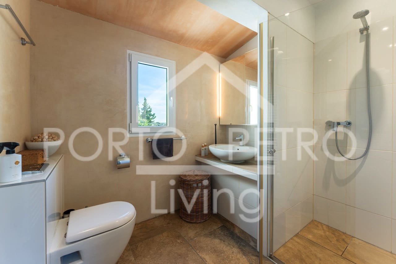 5 sypialnia Dom na sprzedaż w Santanyi z basenem garażem - 1 880 000 € (Ref: 9357463)