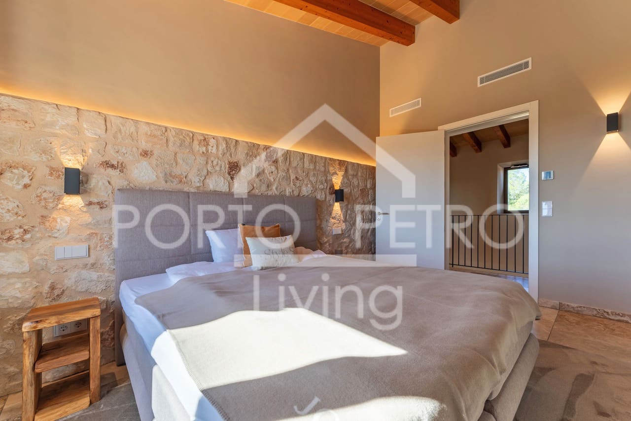 5 soverom Finca/Herregård til salgs i Porto Petro med svømmebasseng garasje - € 4 250 000 (Ref: 9396489)