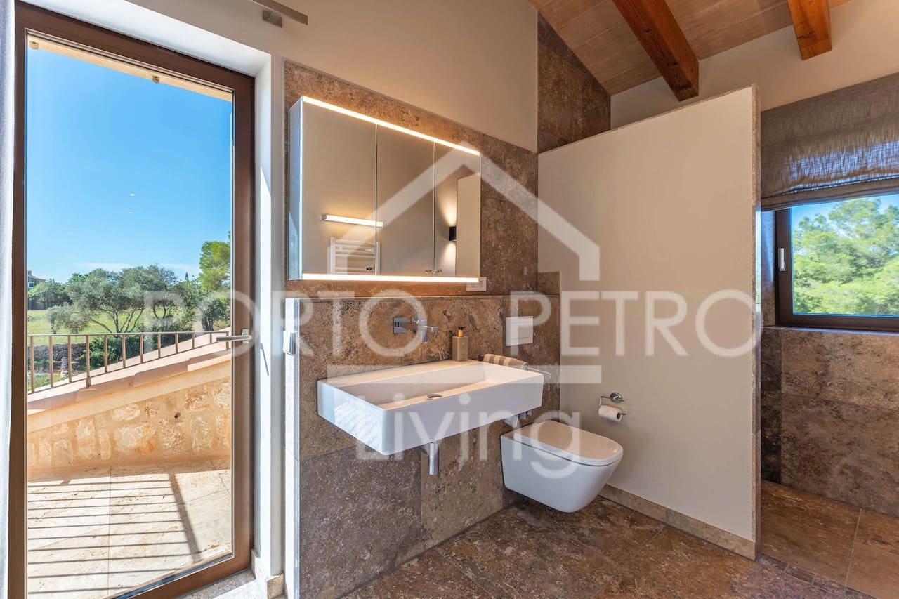 5 soverom Finca/Herregård til salgs i Porto Petro med svømmebasseng garasje - € 4 250 000 (Ref: 9396489)