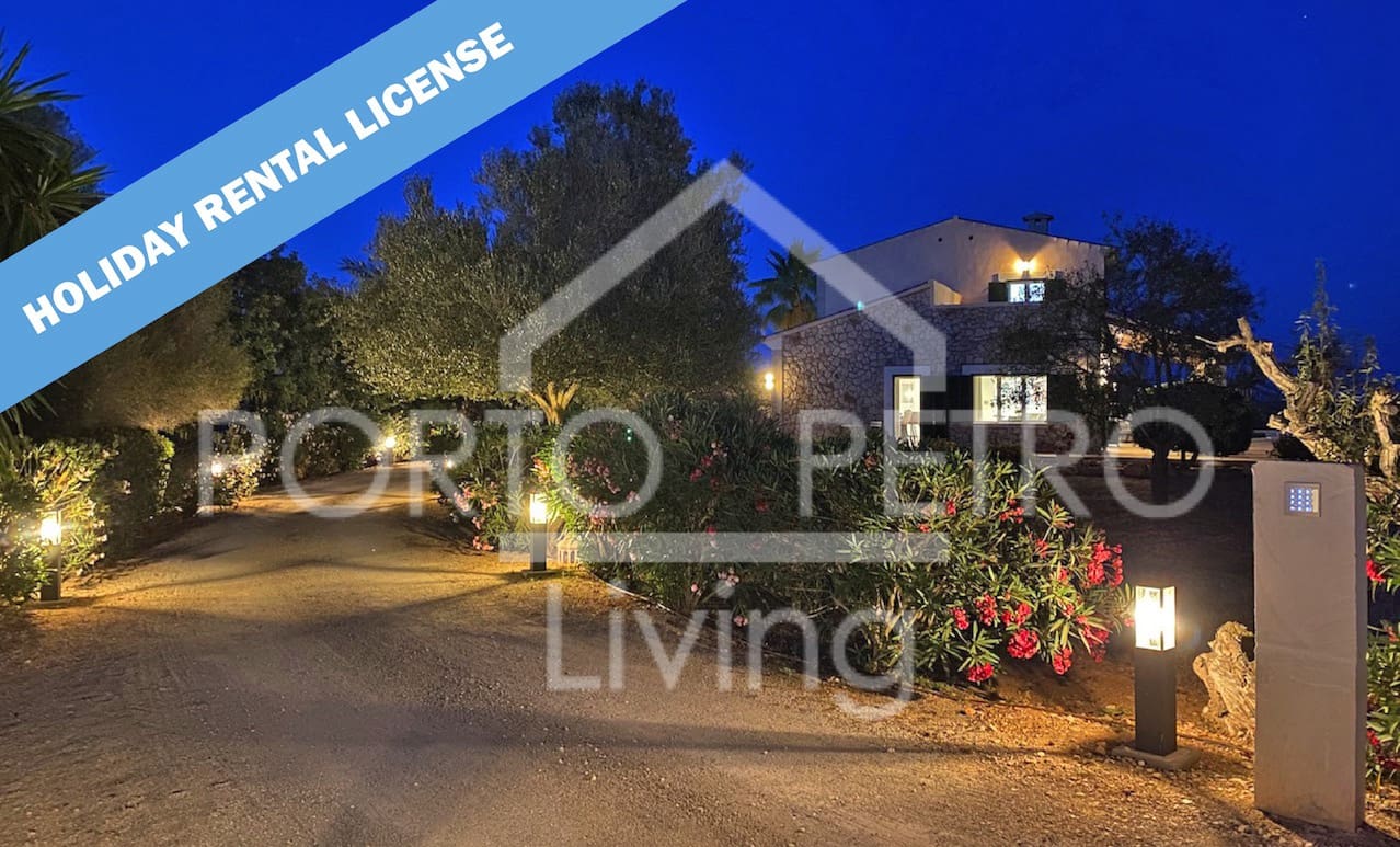 4 makuuhuone Maalaistalo myytävänä paikassa Cala d'Or mukana uima-altaan 
autotalli - 1 795 000 € (Ref: 9440171)