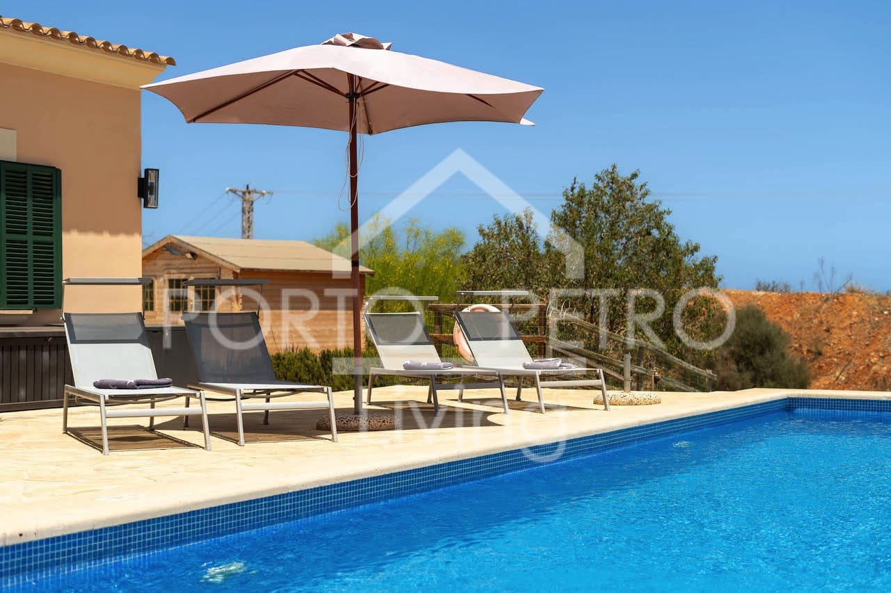 4 makuuhuone Maalaistalo myytävänä paikassa Cala d'Or mukana uima-altaan 
autotalli - 1 795 000 € (Ref: 9440171)