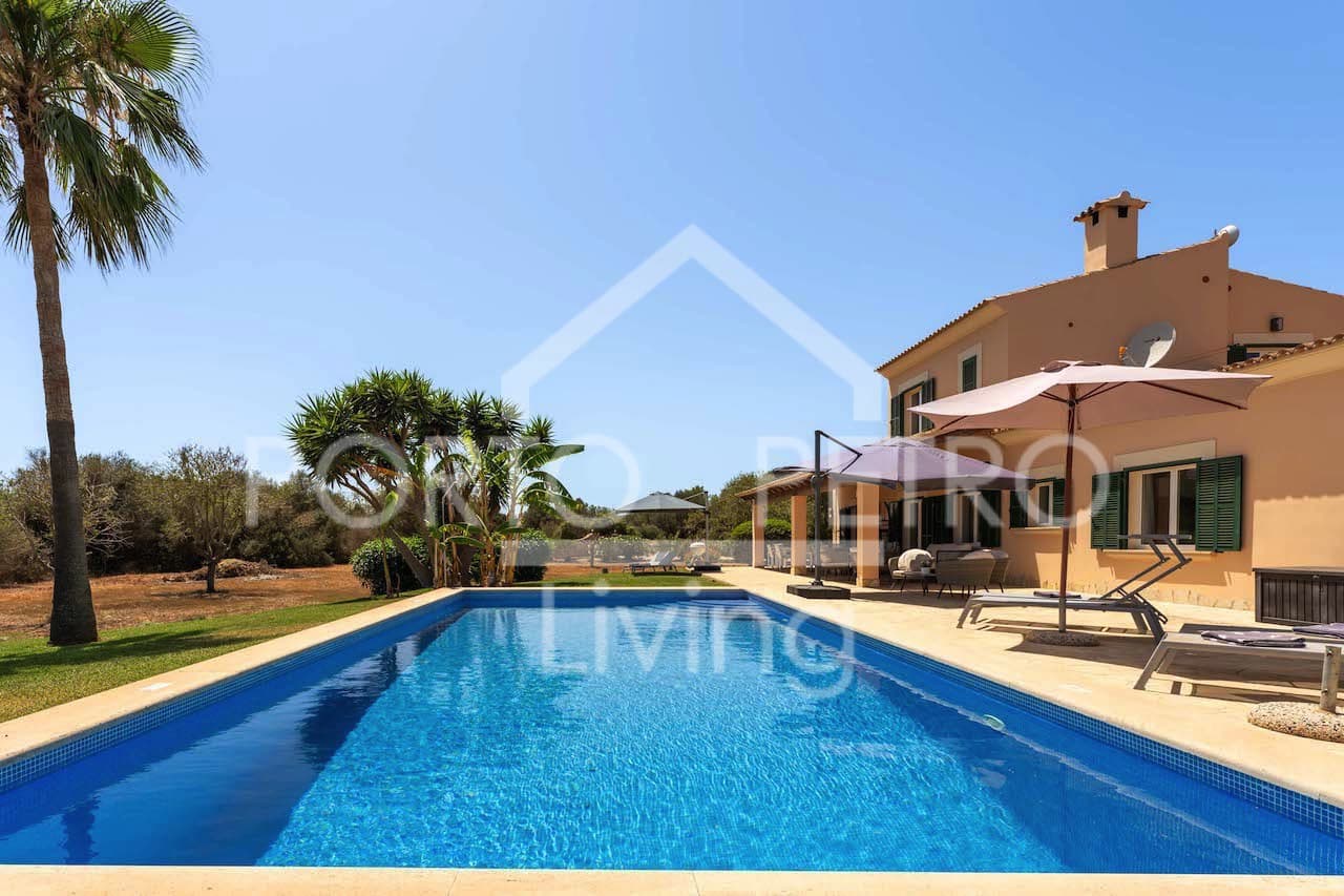 4 makuuhuone Maalaistalo myytävänä paikassa Cala d'Or mukana uima-altaan 
autotalli - 1 795 000 € (Ref: 9440171)