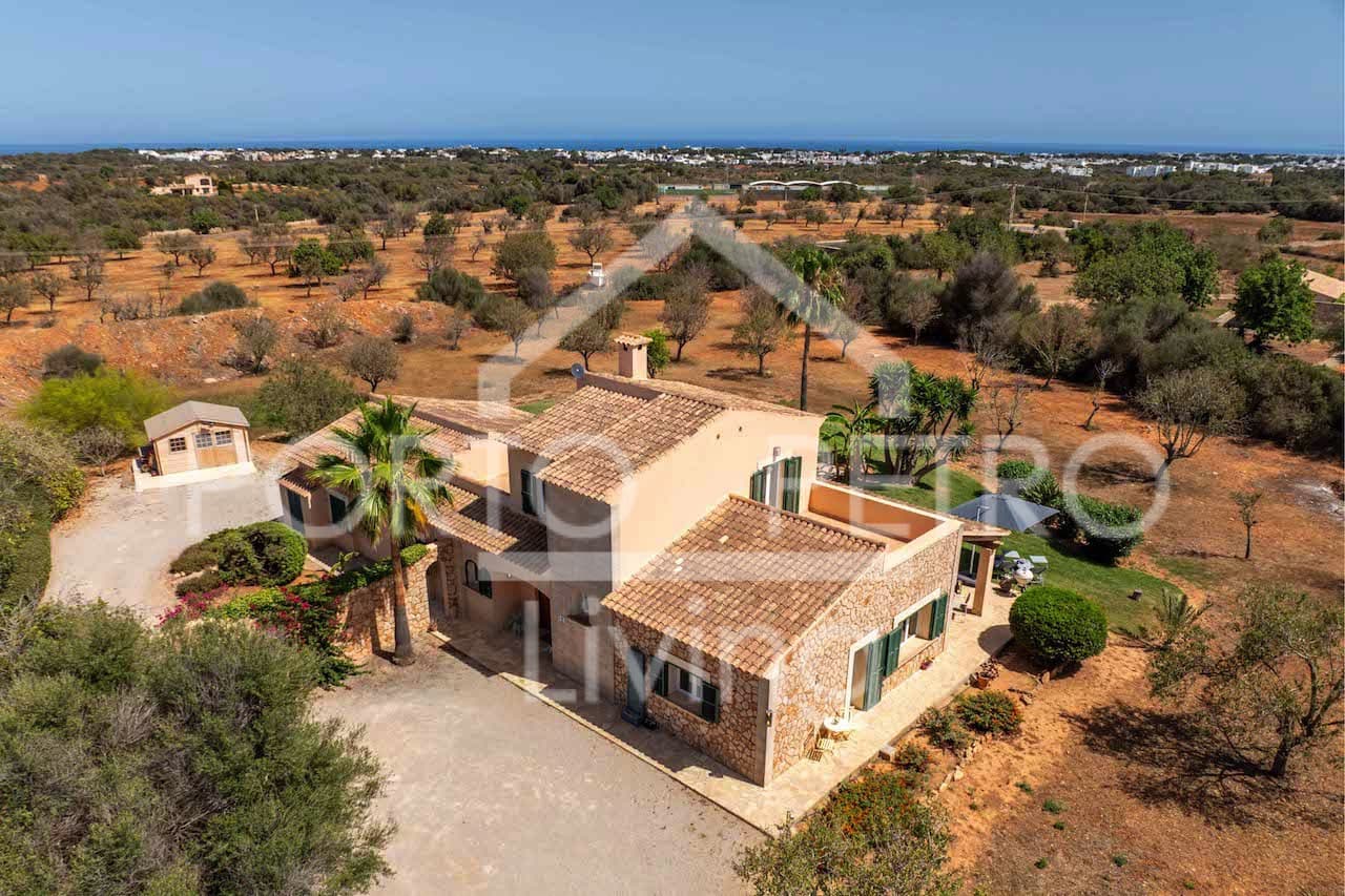 4 makuuhuone Maalaistalo myytävänä paikassa Cala d'Or mukana uima-altaan 
autotalli - 1 795 000 € (Ref: 9440171)