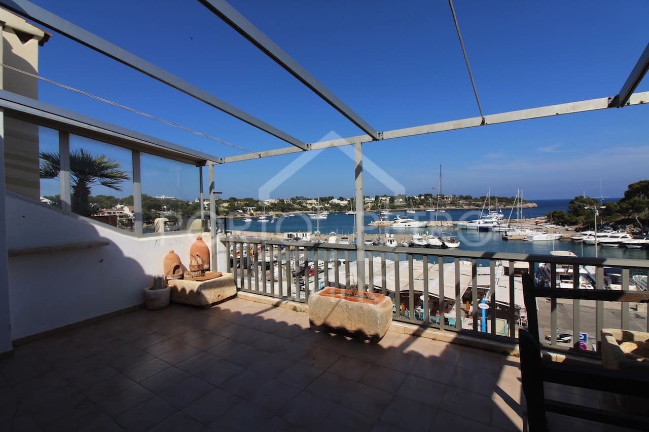3 bedroom Apartment for sale in Porto Petro - € 1,000,000 (Ref: 9858385)