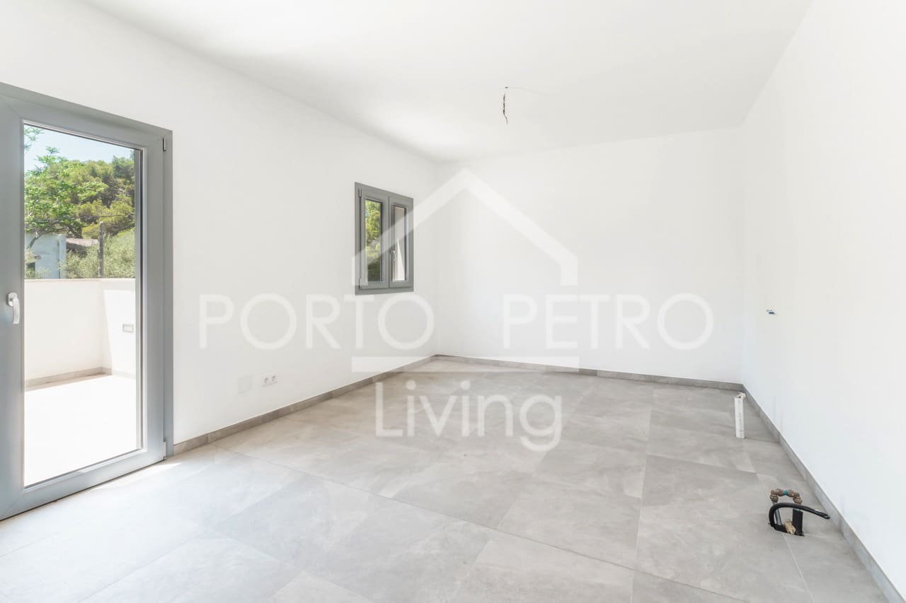 4 soverom Villa til salgs i Porto Petro med svømmebasseng garasje - € 1 400 000 (Ref: 9858389)