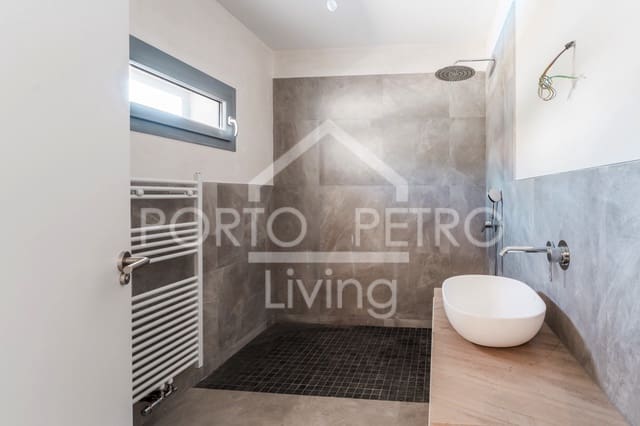 Chalet de 4 habitaciones en Porto Petro, Santanyí en venta con piscina garaje - 1.400.000 € (Ref: 9858389)