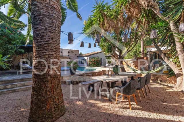 5 sypialnia Dom na sprzedaż w Santanyí z basenem garażem - 1 880 000 € (Ref: 9858413)