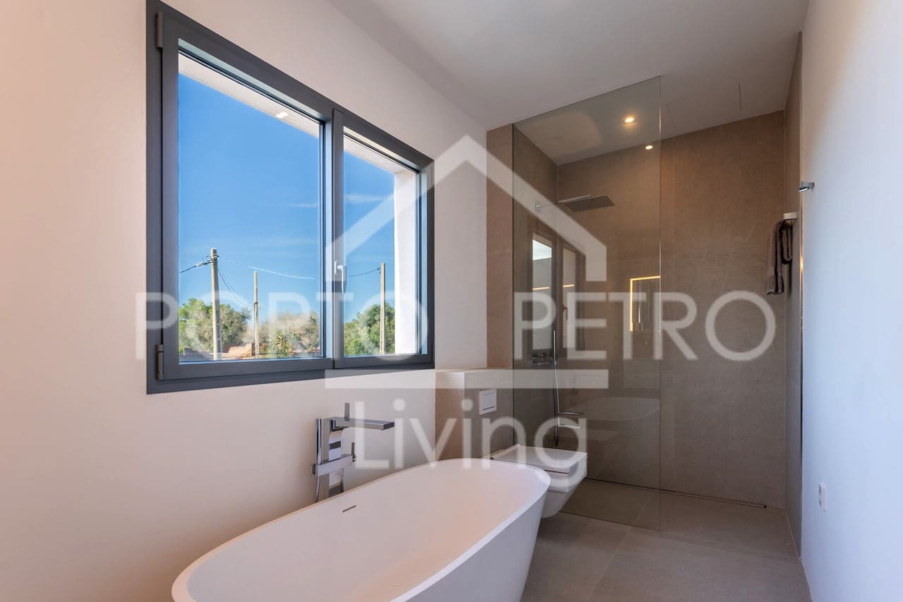 4 bedroom Villa for sale in Cala Santanyi with pool garage - € 2,100,000 (Ref: 9860337)