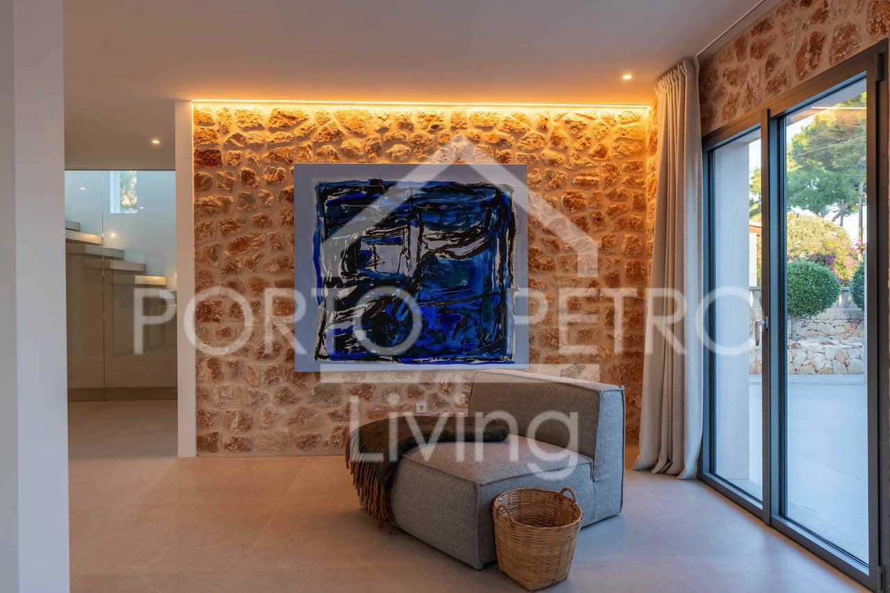 4 bedroom Villa for sale in Cala Santanyi with pool garage - € 2,100,000 (Ref: 9860337)