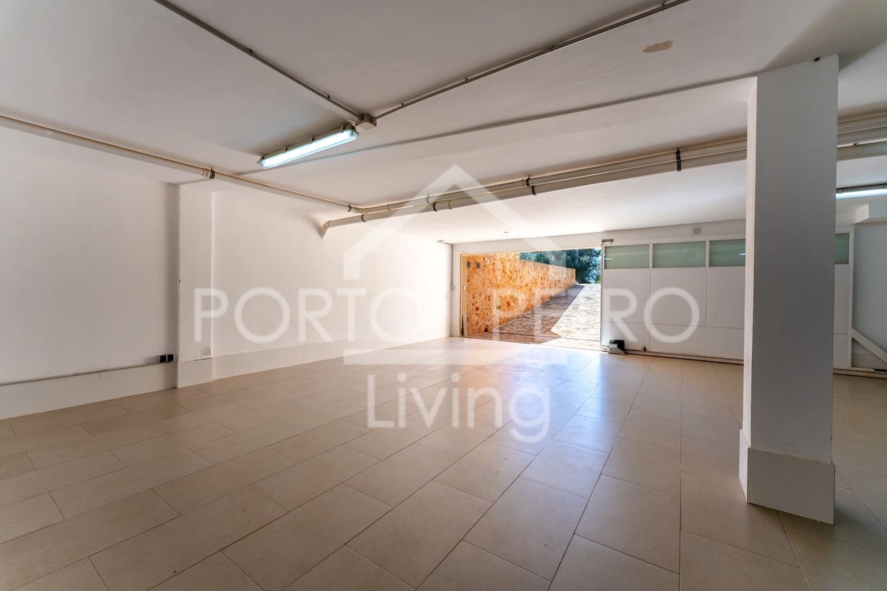 5 bedroom Finca/Country House for sale in Santanyi with pool garage - € 6,900,000 (Ref: 9860375)