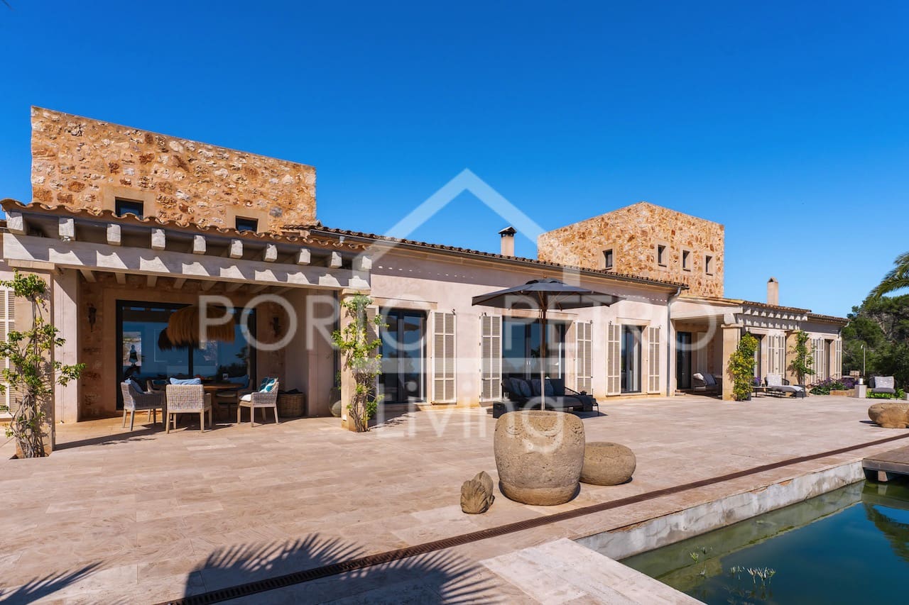 5 bedroom Finca/Country House for sale in Santanyi with pool garage - € 6,900,000 (Ref: 9860375)
