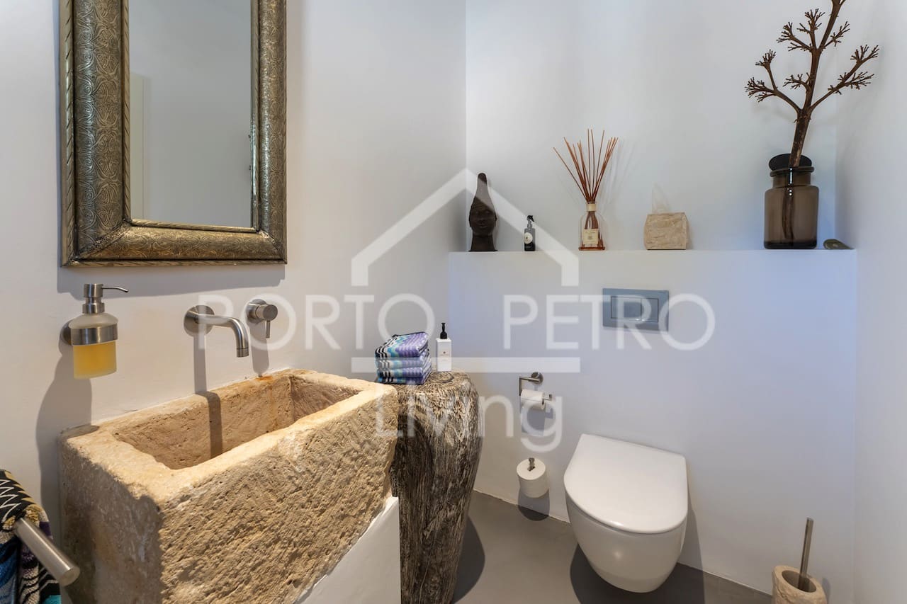 5 bedroom Finca/Country House for sale in Santanyi with pool garage - € 6,900,000 (Ref: 9860375)