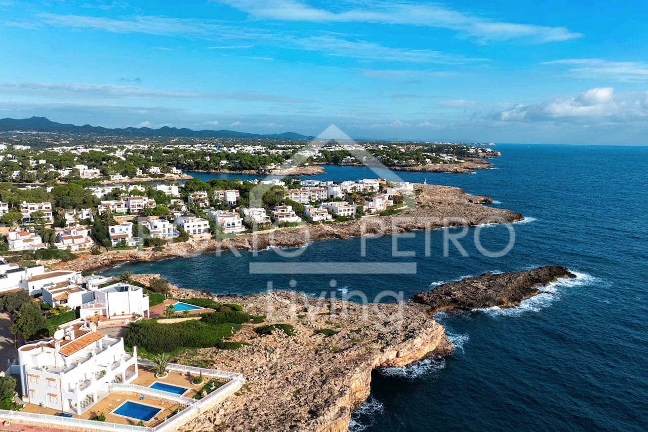 Building Plot for sale in Cala d'Or - € 1,800,000 (Ref: 9860378)