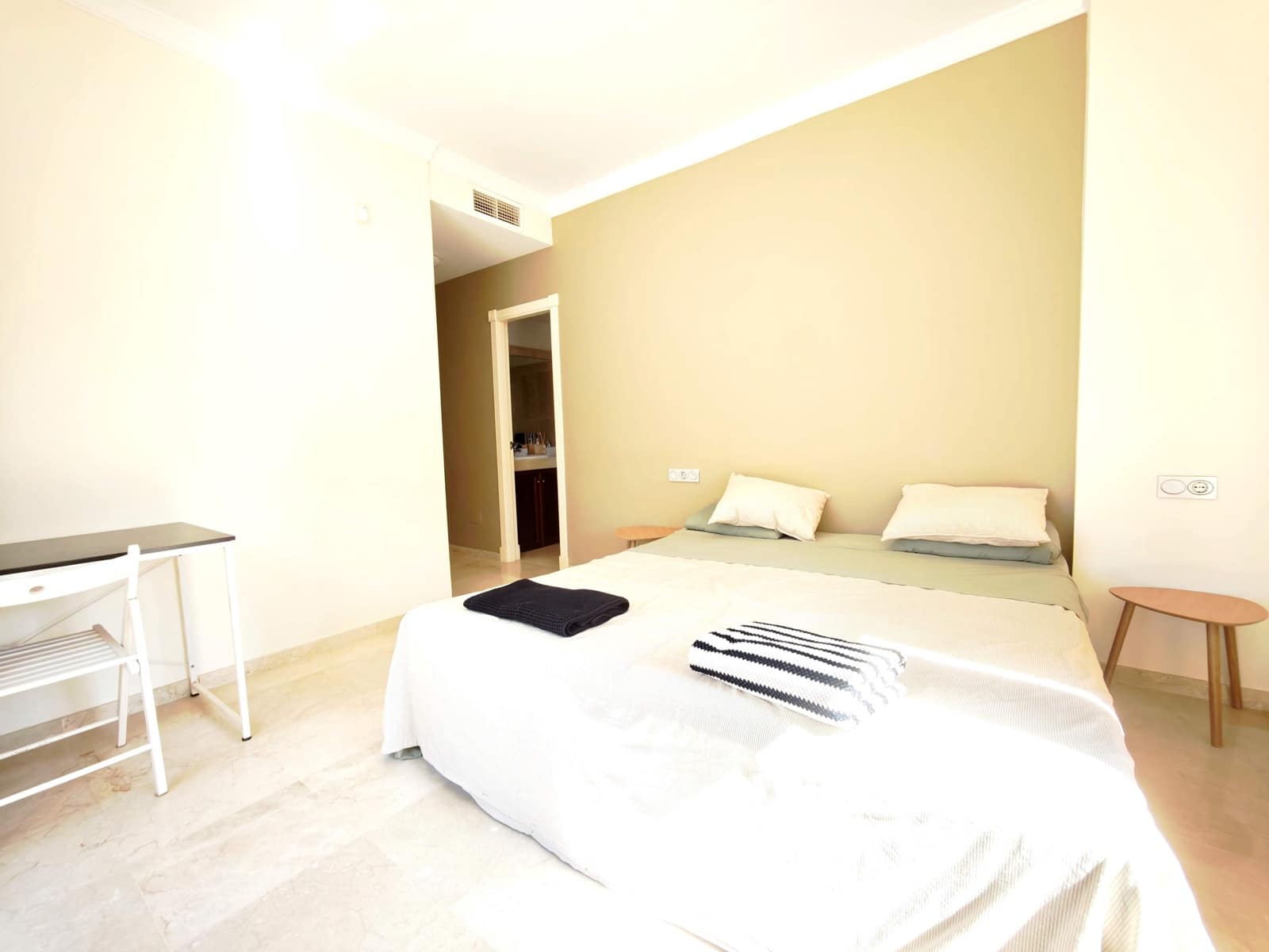 3 Zimmer Apartment zu verkaufen in San Roque mit Pool Garage - 525.000 € (Ref: 10004251)