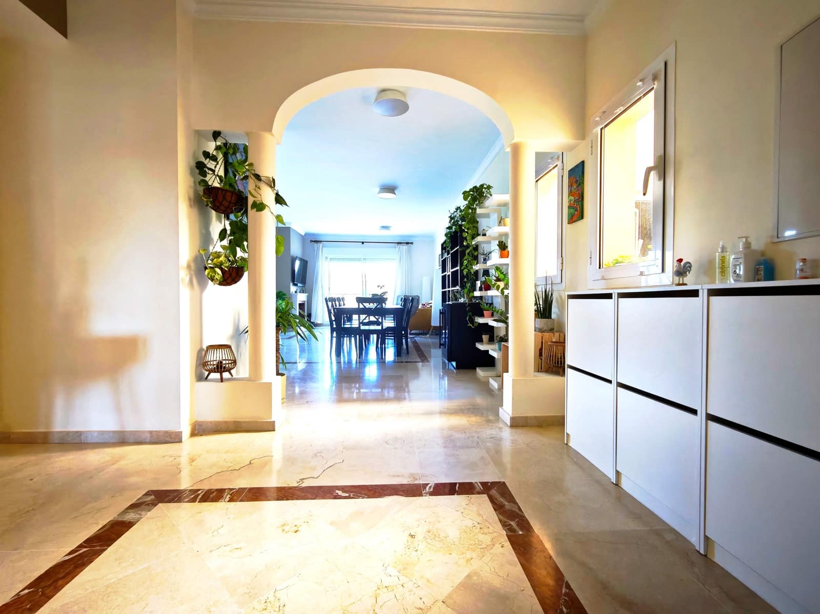 3 Zimmer Apartment zu verkaufen in San Roque mit Pool Garage - 525.000 € (Ref: 10004251)