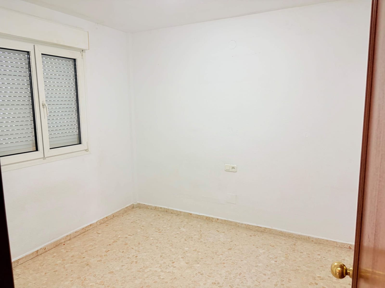 4 sovrum Radhus till salu i San Roque med garage - 250 000 € (Ref: 10004253)