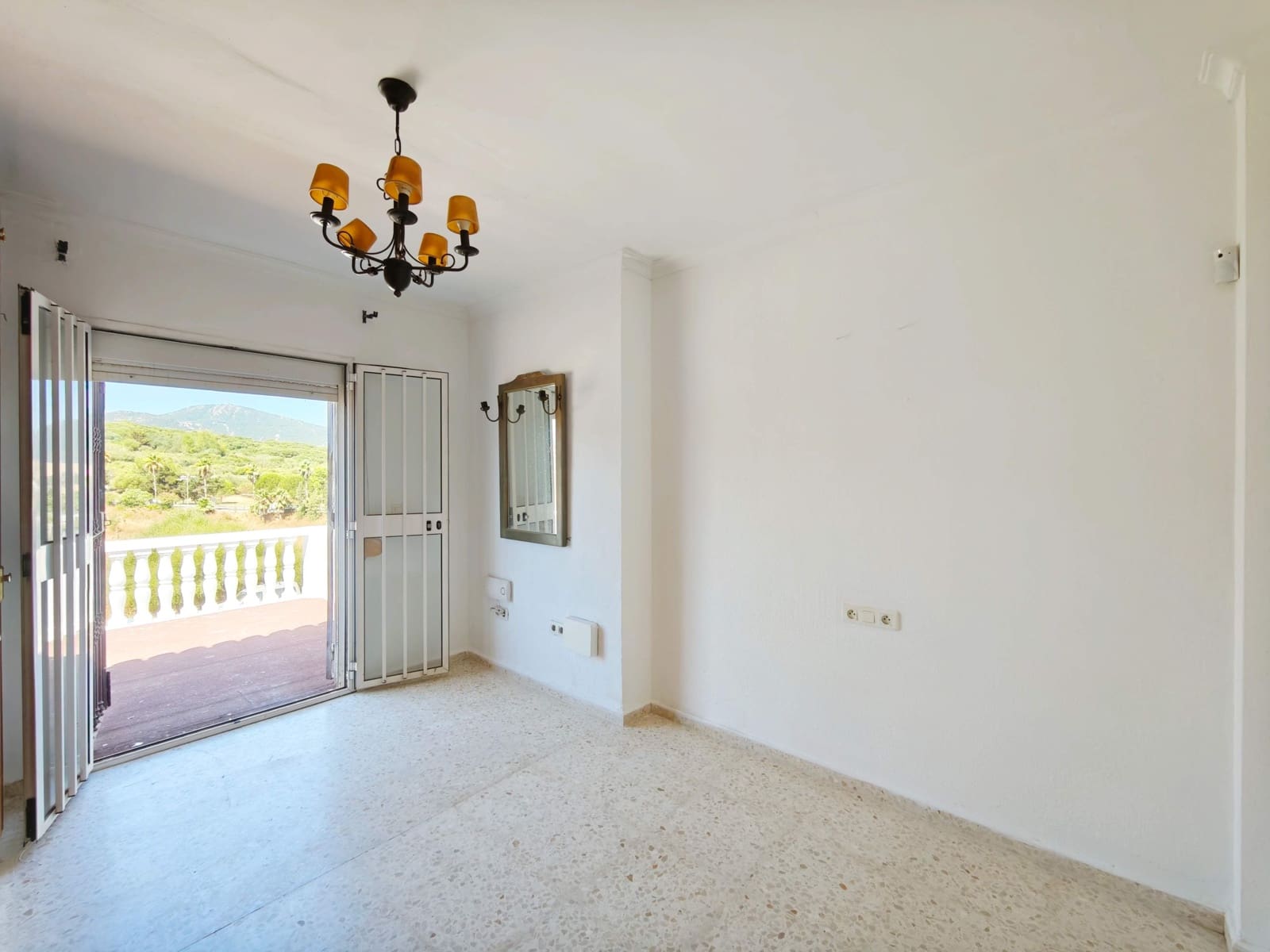 2 bedroom Terraced Villa for sale in Algeciras - € 170,000 (Ref: 10011516)